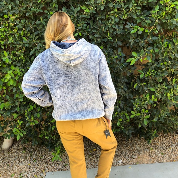 🌴🔆TALENTLESS- HOODIE SWEATSHIRT🔆🌴 - Picture 12 of 14